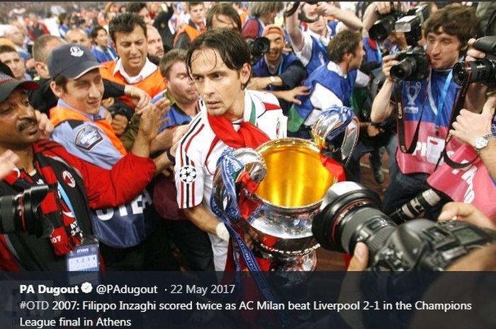 Filippo Inzaghi saat membawa AC Milan menjuarai Liga Champions 2006-2007.