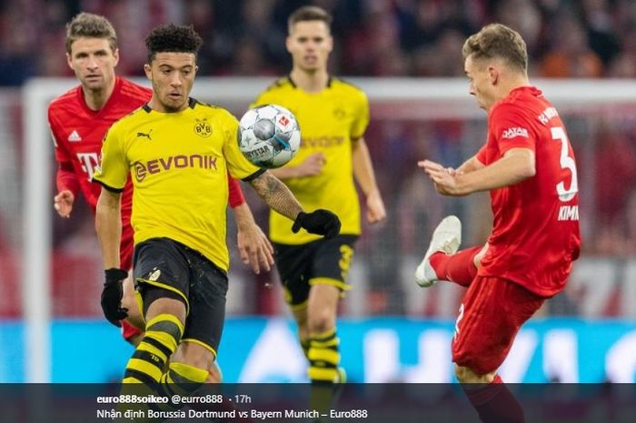 Jadon Sancho dan Joshua Kimmich terlibat duel pada laga Borussia Dortmund versus Bayern Muenchen di pertemuan perdana Bundesliga 2019-2020.