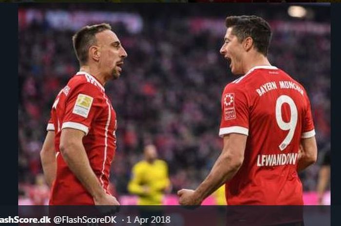 Robert Lewandowski dan Franck Ribery, aktor kemenangan besar Bayern Muenchen atas Borussia Dortmund dalam duel Bundesliga, 31 Maret 2018.