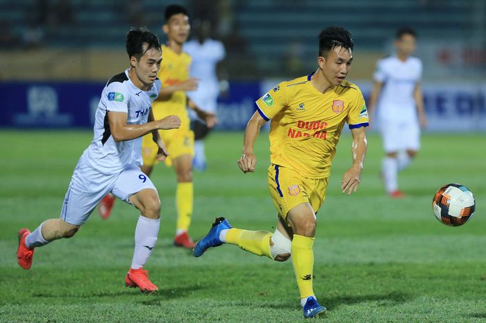 Suasana pertandingan HAGL versus Nam Dinh FC di Stadion Thien Truong, Sabtu (23/5/2020).