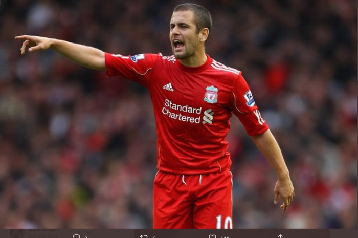 Joe Cole saat masih membela Liverpool mulai musim 2010-2011 hingga 2012-2013.