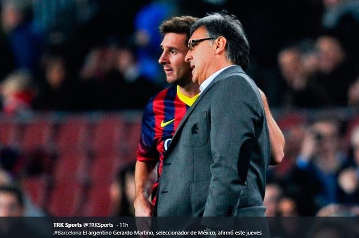 Mantan pelatih Barcelona, Gerardo Tata Martino bersama sang megabintang klub, Lionel Messi.