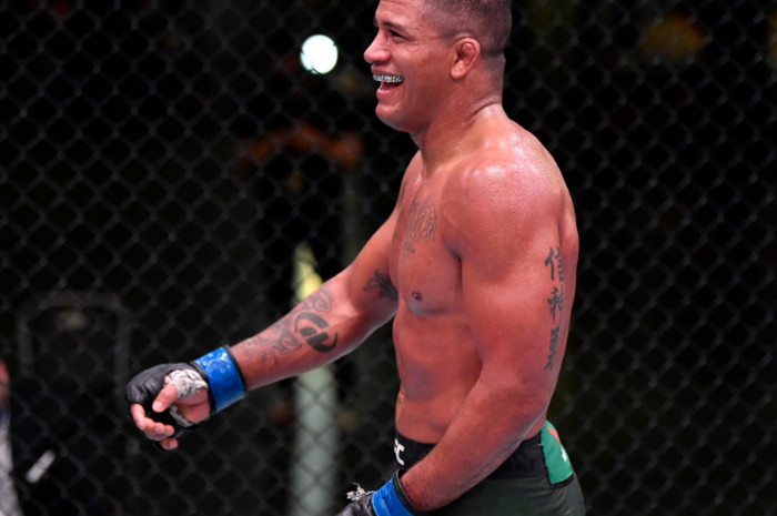 Petarung UFC asal Brasil, Gilbert Burns.