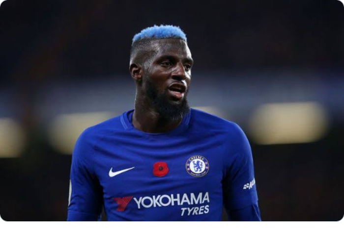 Pemain Chelsea, Tiemoue Bakayoko, berharap bisa bergabung lagi dengan AC Milan pada musi panas 2020 nanti.