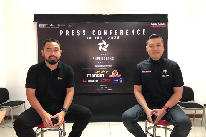 General Manager APPI, Ponaryo Astaman, bersama dengan CEO Mahaka Sports, Cahyadi Wanda