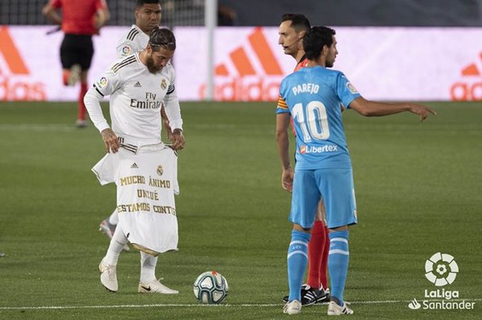 PErtandingan Real Madrid versus Valencia di Stadion Alfredo Di Stefano, Kamis (18/6/2020).