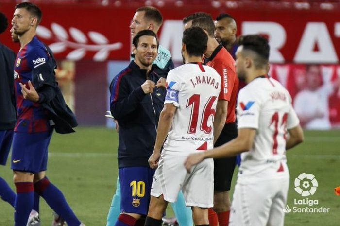 Skor 0-0 menutup pertandingan babak pertama antara Sevilla dan Barcelona di Ramon Sanchez Pizjuan, Jumat (19/6/2020) atau Sabtu dini hari WIB.