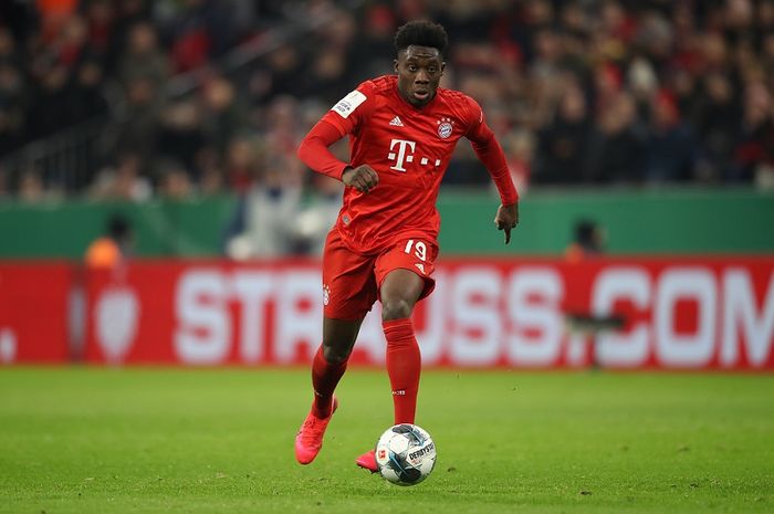 Bek kiri Bayern Muenchen, Alphonso Davies, menjadi incaran utama Real Madrid.