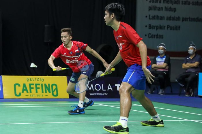 Muhammad Rian Ardianto/Daniel Marthin bertanding pada laga PBSI Home Tournament di Pelatnas PBSI di Cipayung, Jakarta, Rabu (24/6/2020)