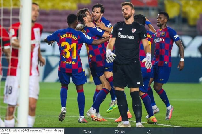 Para pemain Barcelona merayakan gol Ivan Rakitic ke gawang Athletic Bilbao pada laga pekan ke-31 Liga Spanyol 2019-2020, Selasa (23/6/2020) waktu setempat.