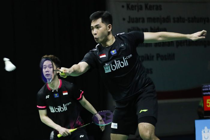 Pasangan ganda putra Kevin Sanjaya Sukamuljo/Moh Reza Pahlevi Isfahani saat tampil pada turnamen PBSI Home Tournament di Hall Pelatnas Cipayung, Jakarta Timur, Rabu (24/6/2020).