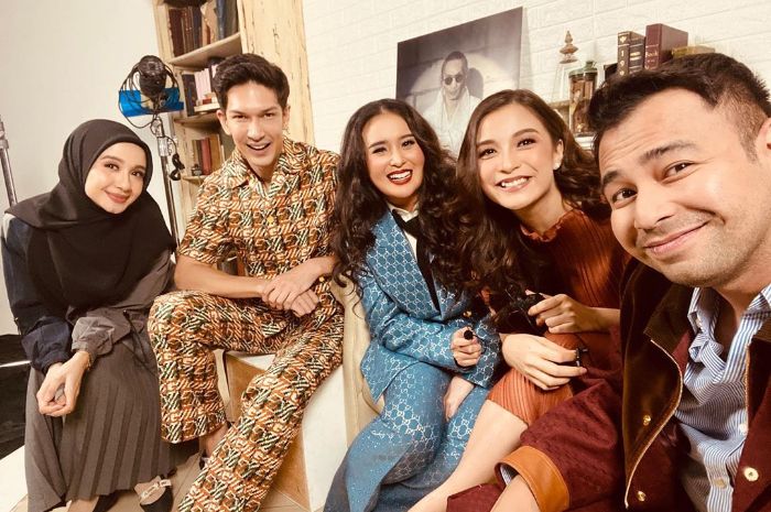 BBB antara lain Raffi Ahmad, Chelsea Olivia, Dimas Beck, Ayushita, dan Laudya Cynthia Bella, 