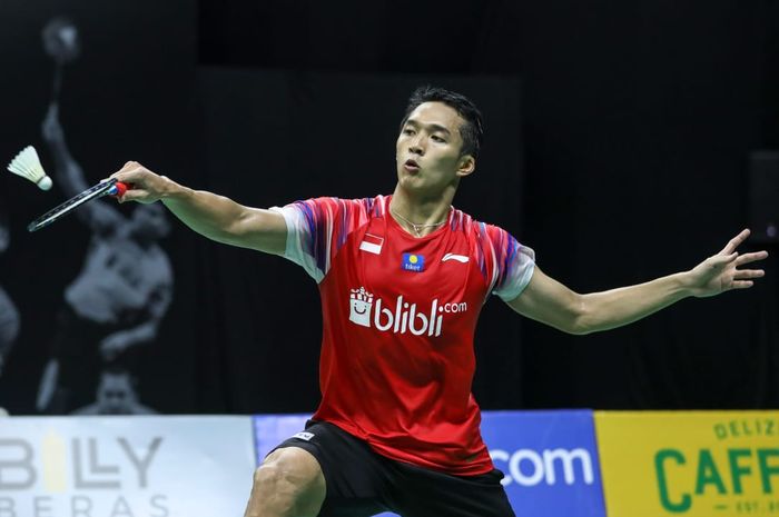 Pebulu tangkis tunggal putra, Jonatan Christie pada sesi pagi PBSI Home Tournament di pelatnas Cipayung, Jakarta, Rabu (8/7/2020).