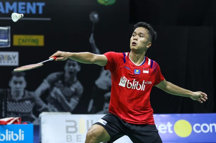 Pemain unggulan kesatu Anthony Sinisuka Ginting saat menjalani pertandingan melawan Bobby Setiabudi pada laga pertama PBSI Home Tournament di Hall Pelatnas PBSI, Cipayung, Jakarta Timur, Rabu (8/7/2020).