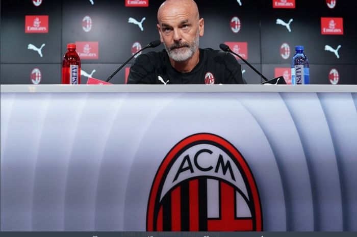 Pelatih AC Milan, Stefano Pioli.