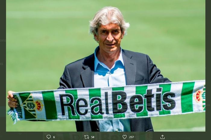 Manuel Pellegrini resmi dilantik melatih Real Betis, 13 Juli 2020.