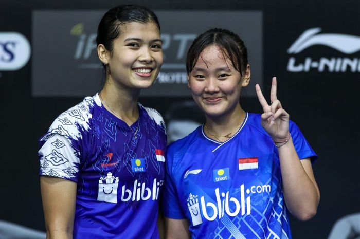 Pasangan ganda putri Indonesia, Agatha Imanuela/Yulfira Barkah usai memetik kemenangan atas Meilysa Trias Puspitasari/Rachel Allesya Rose di babak penyisihan grup K PSBI Home Tournament yang berlangsung di Hall Pelatnas PBSI, Cipayung, Jakarta Timur, Rabu (15/7/2020) 