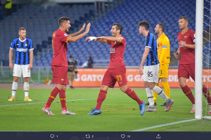 Henrikh Mkhitaryan merayakan gol ke gawang Inter Milan pada laga pekan ke-34 Liga Italia 2019-2020.