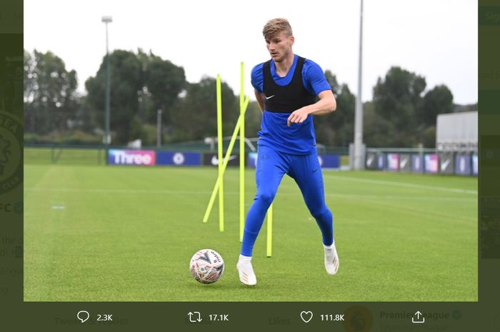 Striker asal Jerman, Timo Werner, menjalani latihan perdana bersama Chelsea.