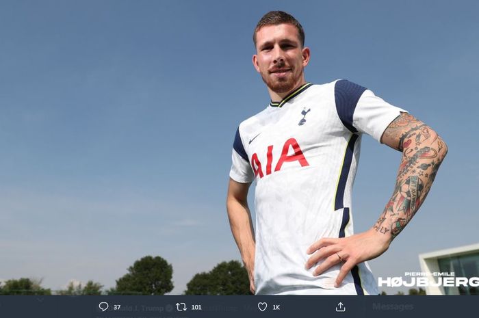 Pierre-Emile Hojbjerg, rekrutan pertama Tottenham Hotspur di bursa transfer musim panas 2020.