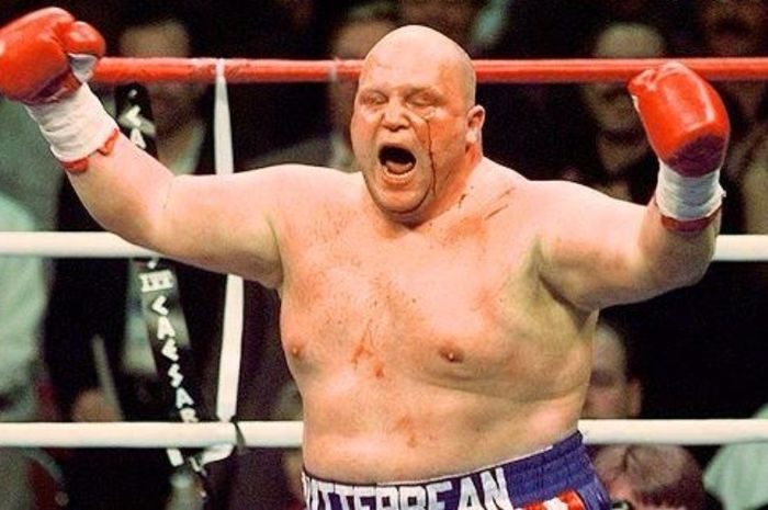 Eric Esch alias Butterbean, pernah jadi juara tinju, MMA, dan gulat profesional.