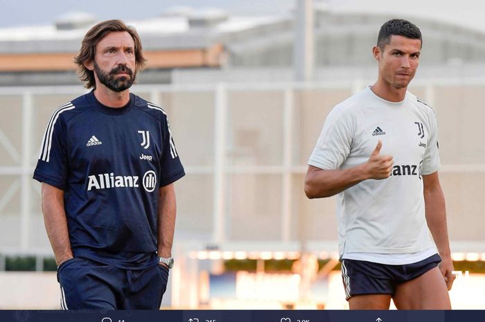 Momen kebersamaan pelatih baru Juventus, Andrea Pirlo, dan Cristiano Ronaldo usai menjalani sesi latihan.