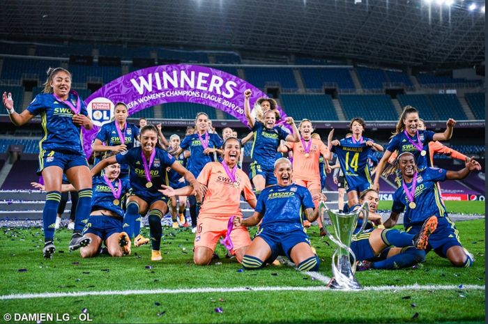 Olympique Lyon, juara Liga Champions Perempuan 2019-2020.