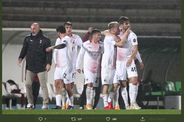 AC Milan lolos ke fase grup Liga Europa setelah menang adu penalti atas Rio Ave.