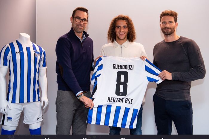 Gelandang Arsenal, Matteo Guendouzi, resmi menjadi pemain Hertha Berlin dengan status pinjaman selama satu musim.