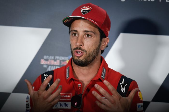 Andrea Dovizioso komentari kabar soal dirinya ditelepon Marc Marquez.