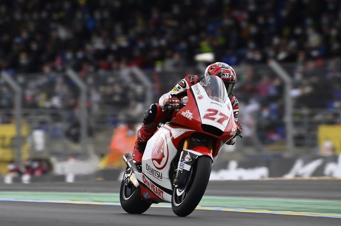 Pembalap Idemitsu Honda Team Asia, Andi Farid Izdihar, saat tampil pada balapan Moto2 Prancis di Sirkuit Bugatti, Le Mans, Prancis, 11 Oktober 2020.