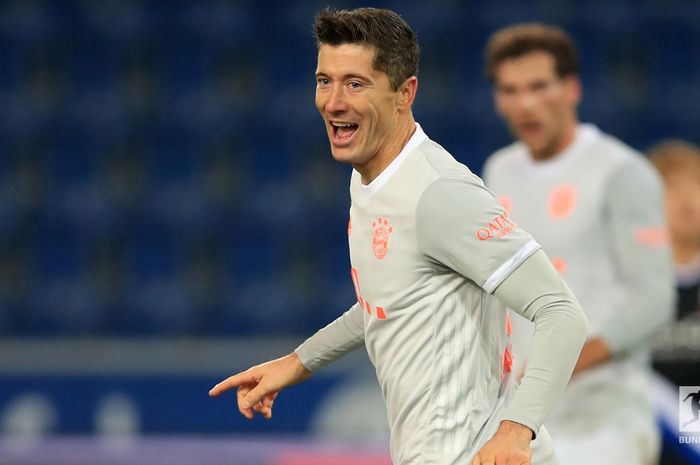 Chelsea kabarnya menargetkan Robert Lewandowski sebagai pengganti Erling Haaland dan menumbalkan pemain untuk menggaet eks bidikan Manchester United.