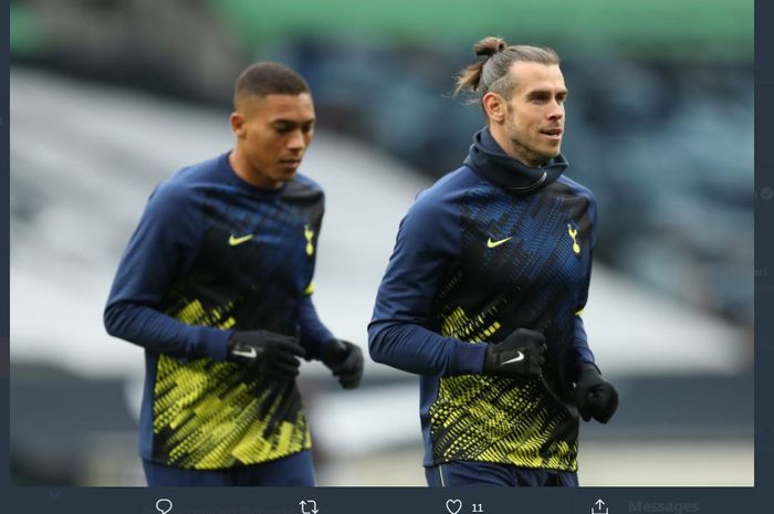 Gareth Bale menjalani pemanasan jelang duel Tottenham Hotspur vs West Ham United di Liga Inggris, 18 Oktober 2020.