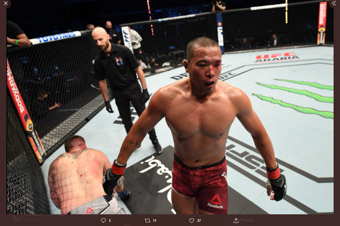 Petarung kelas menengah UFC asal Korea Selatan, Jun Yong Park, saat mengalahkan John Phillips di UFC Fight Island 6, Minggu (18/10/2020).