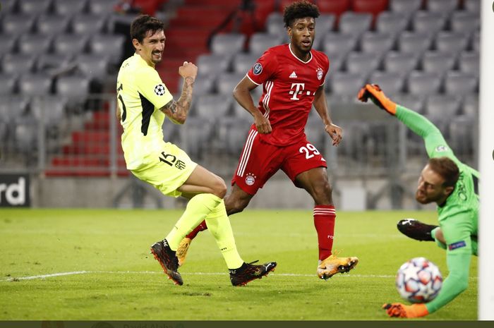 Kingsley Coman mencetak gol dalam laga Bayern Muenchen vs Atletico Madrid di matchday 1 Liga Champions, Rabu (21/10/2020) di Allianz Arena. 