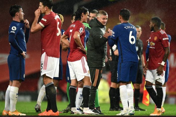 Suasana pasca-laga Manchester United dan Chelsea di Stadion Old Trafford, Sabtu (24/10/2020).