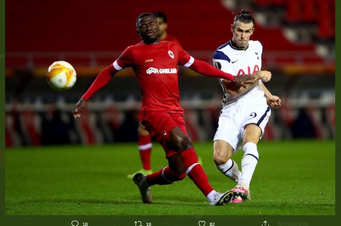 Gareth Bale beraksi dalam laga Liga Europa antara Royal Antwerp vs Tottenham Hotspur.