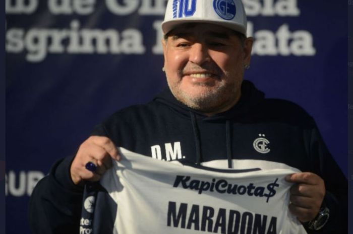 Legenda sepak bola Argentina, Diego Maradona, disebut ingin segera pulang karena kondisinya sudah membaik dan mulai tak betah di rumah sakit.