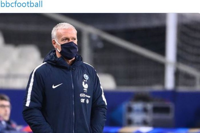 Ekspresi pelatih timnas Prancis, Didier Deschamps, dalam laga uji coba kontra timnas Finlandia di Stade de France, Rabu (11/11/2020).