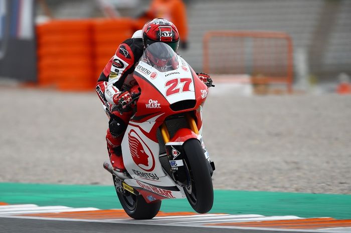 Pembalap Idemitsu Honda Team Asia, Andi Farid Izdihar, saat sesi latihan bebas Moto2 GP Valencia di Sirkuit Ricardo Tormo, Spanyol, 13 November 2020.