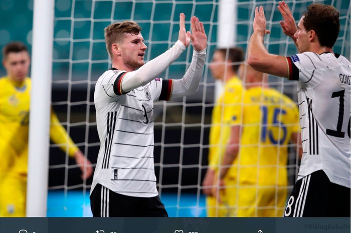 Timo Werner dan LGoretzka, merayakan gol dalam laga Jerman vs Ukraina di UEFA Nations League, Sabtu (14/11/2020) di Leipzig.