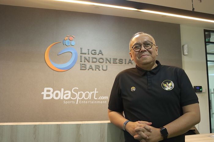 Direktur Utama PT Liga Indonesia Baru (LIB), Akhmad Hadian Lukita, sedang wawancara eksklusif dengan BolaSport.com pada 19 November 2020