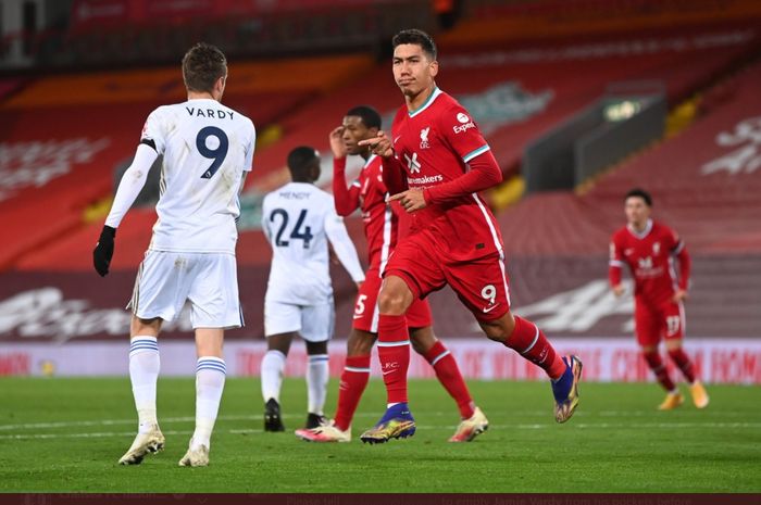 Juergen Klopp mengungkapkan peran Roberto Firmino di Liverpool layaknya pemain orkestra yang memainkan dua belas instrumen berbeda.