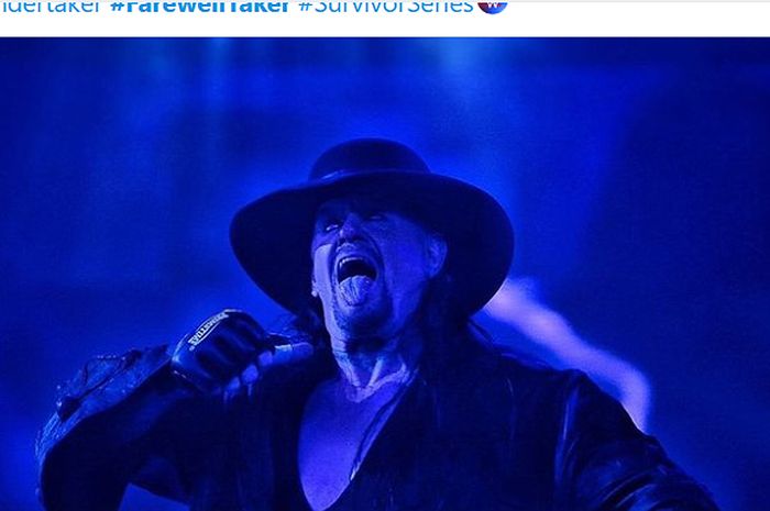 Pegulat legendaris, The Undertaker, menyatakan pensiun dalam seremoni perpisahannya pada WWE Survivor Series, Minggu (22/11/2020).