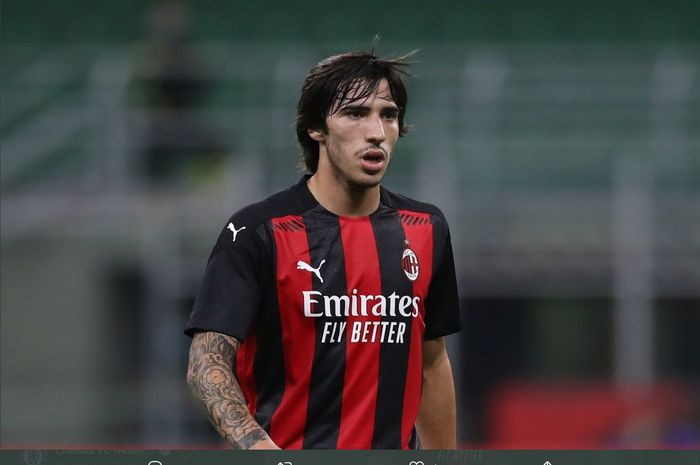 Gelandang bertahan milik AC Milan, Sandro Tonali.