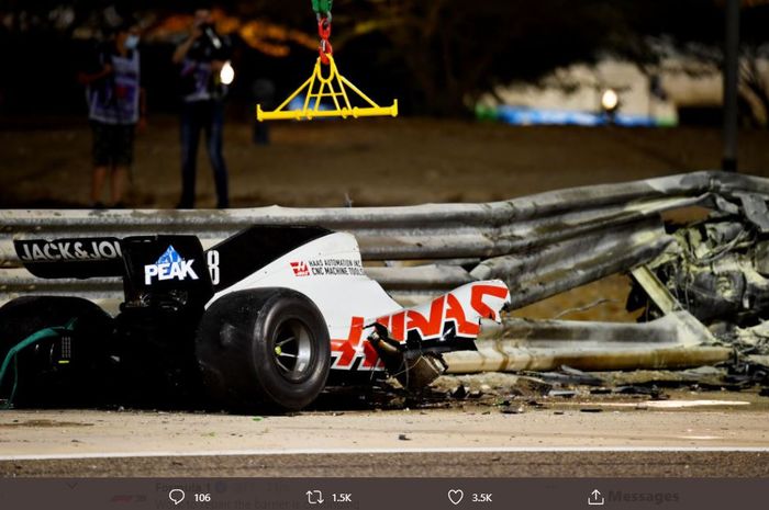 Insiden pembalap Haas, Romain Grosjean pada sesi balapan F1 GP Bahrain 2020, Minggu (29/11/2020)