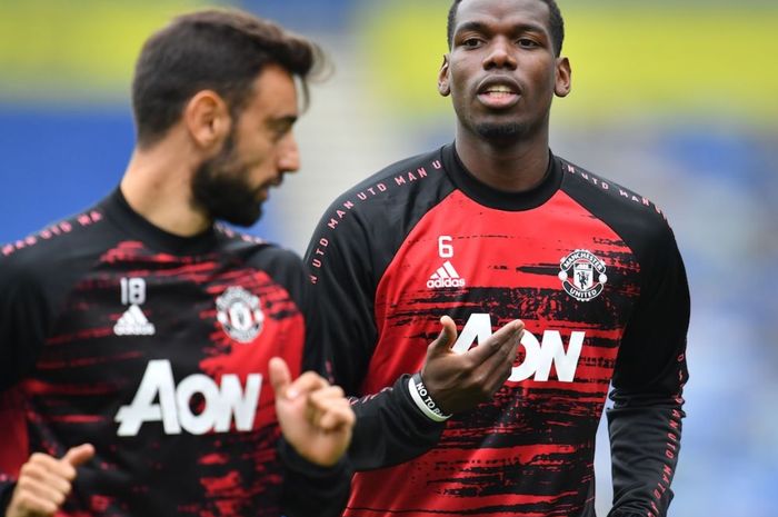 Paul Pogba dan Bruno Fernandes dalam satu kesempatan sesi latihan bersama di Manchester United.