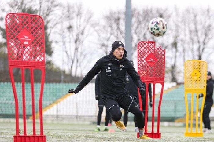 Bintang Timnas Indonesia Egy Maulana Vikri berlatih keras di Lechia Gdansk, Jumat (4/12/2020).