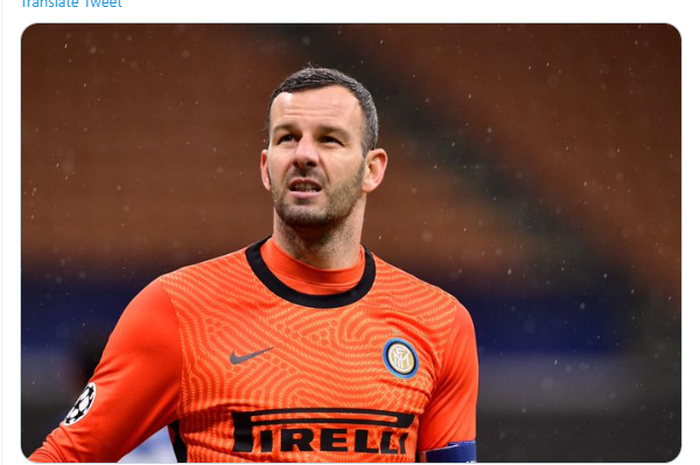 Kapten Inter Milan, Samir Handanovic, mengungkapkan kalau timnya kini akan sepenuhnya fokus ke Liga Italia 2020-2021 usai tak lagi mentas di kompetisi tingkat Eropa pada musim ini.