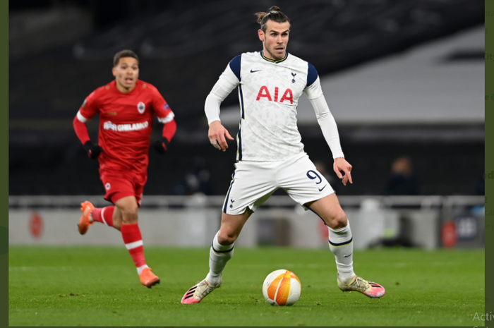 Pemain Real Madrid yang saat ini menjalani masa pinjaman di Tottenham Hotspur Gareth Bale.